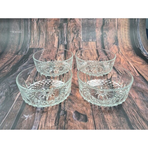 VTG Set 4 Arcoroc France Clear Glass Diamond Starburst 5" Salad Dessert Bowl MCM - Picture 1 of 12